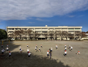 東萩山小学校